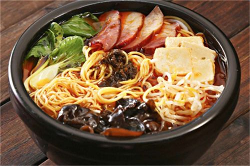 桥缘香过桥米线